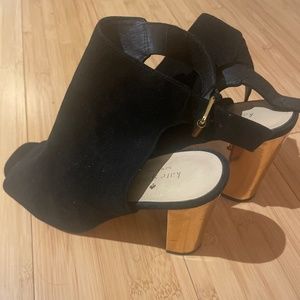 Kate Spade shoes 9.5